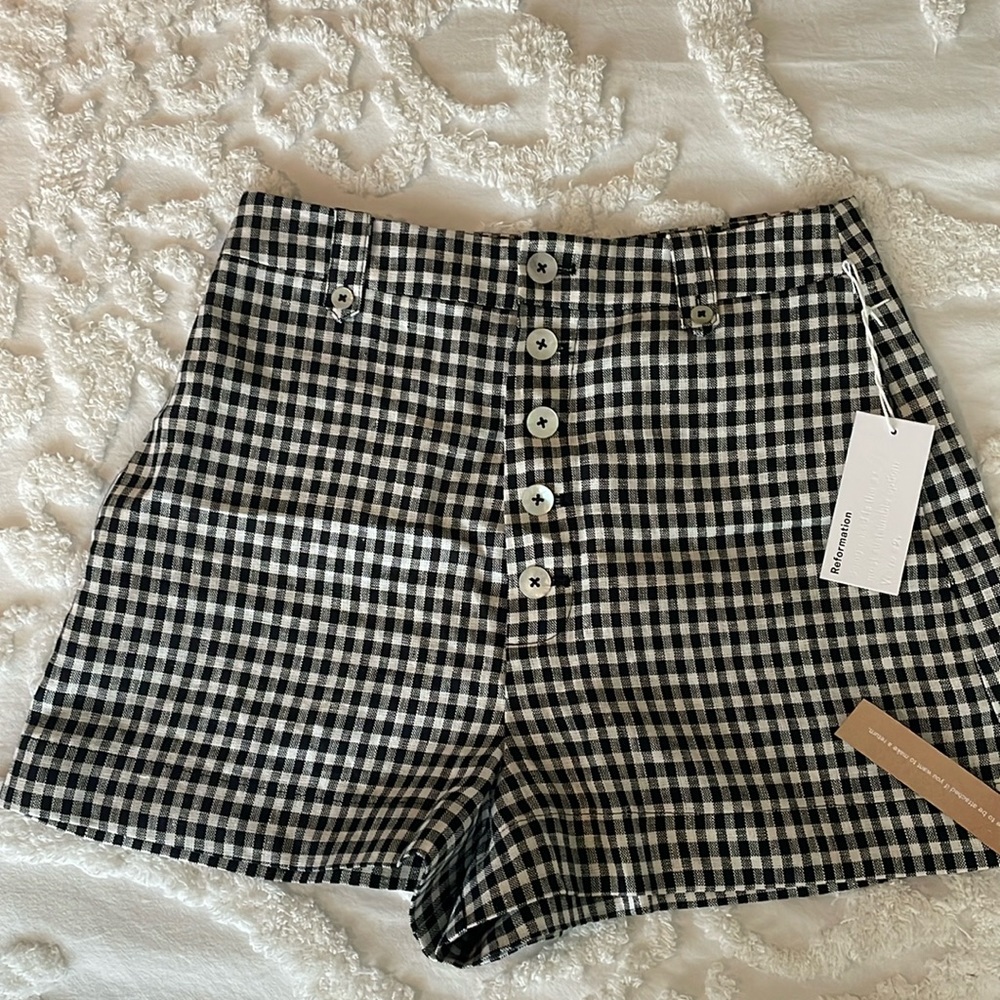 Reformation Size 6 Black and White Checkered Shorts NWT